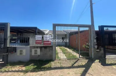Casa com 2 quartos para alugar na Imbuia, 191, São Jorge, Portão por R$ 1.200