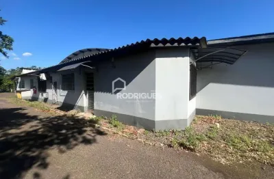 Casa em condomínio fechado com 1 quarto para alugar na José de Anchieta, 1098, Vila Rica, Portão por R$ 1.000