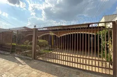 Casa com 3 quartos para alugar no jardim brasil, são carlos  por r$ 4.673