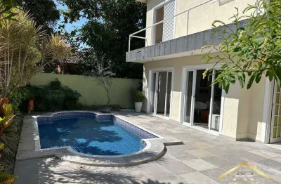 Casa de condomínio com 4 quartos e 5 banheiros à venda, 278 m²