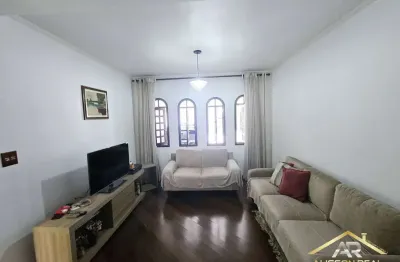 Sobrado sendo 3 quartos + edícula + 2 vagas no bela vista em osasco.