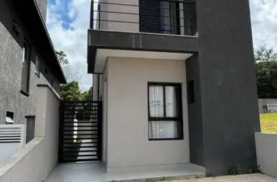 Linda casa em condomínio de 125m², 3 quartos, 1 suíte, 2 vagas em cotia/sp.