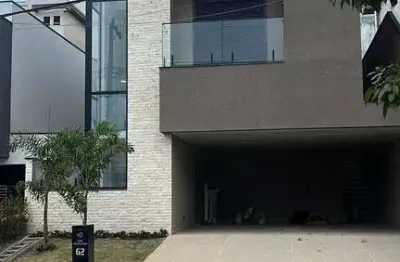 Excelente casa nova no condomínio new ville - santana de parnaíba-sp.