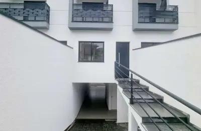 Sobrado Novo com 3 Dormitórios, 1 Suíte, 4 Vagas no Bela Vista em Osasco.