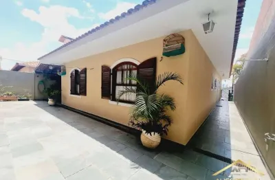 Casa térrea na city bussocaba sendo 3 quartos - 5 vagas - churrasqueira.