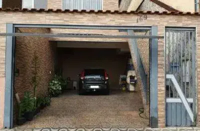 Casa assobradada em excelente estado de conservação. veloso - osasco