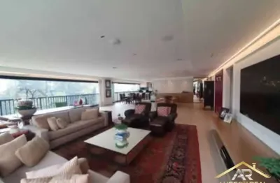 Lindo apartamento mobiliado, 360m², 3 suítes e uma área de lazer completa.
