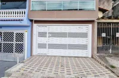 Sobrado com 4 Dorms, 2 Suíte, 2 Vagas - Cidade das flores - Osasco