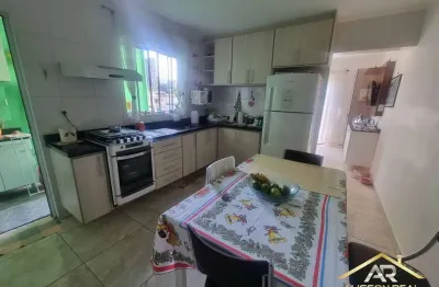 Excelente sobrado sendo 3 dormitórios no bussocaba, aceita permuta.