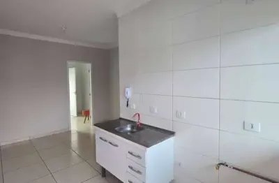 Apartamento de 35m² com 1 dormitório, locação ou venda no jd roberto.