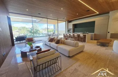 Residência de luxo com 950m² em alphaville sendo 5 suítes - 8 vagas.