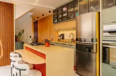 Sobrado Mobiliado e Decorado 3 Suítes, 4 Vagas no Bela Vista em Osasco.