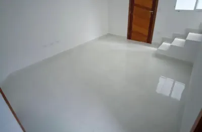 Casa de condomínio nova 2 quartos 1 vaga na Vila Sonia Praia Grande SP