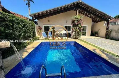 Casa à venda na Avenida Professor João Batista Julião, Jardim Virgínia, Guarujá