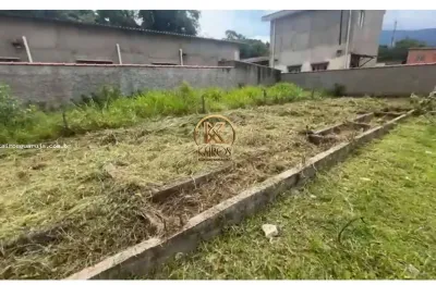 Terreno à venda no Caruara, Santos 