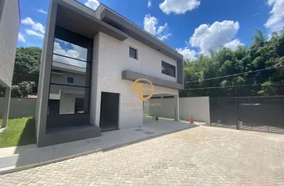 Casa com 174 m  sendo 3 suites valor locação :7.000,00 valor venda :1.200.000,00