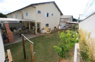 Casa locaçao. por, r$ 4.800,00, condominio fechado, bairro nobre atibaia sp