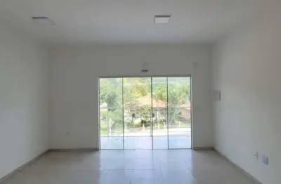 Sala comercial para alugar na rodovia joão gualberto soares, 6229, são joão do rio vermelho, florianópolis, 31 m2 por r$ 2.300