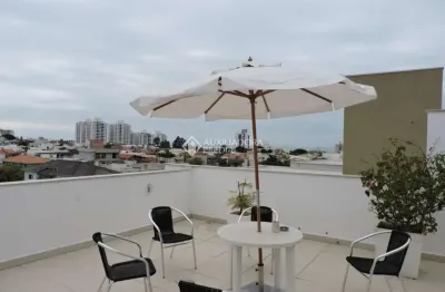 Casa com 4 quartos para alugar na rua cruz e sousa, 18, praia dos amores, balneário camboriú, 336 m2 por r$ 30.000