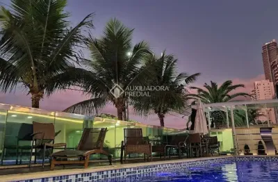 Apartamento com 3 quartos para alugar na atlântica, 4800, centro, camboriú, 155 m2 por r$ 20.000