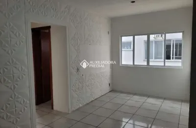 Apartamento com 2 quartos para alugar na rua vidal brasil, 270, novo mundo, gravataí, 52 m2 por r$ 1.100