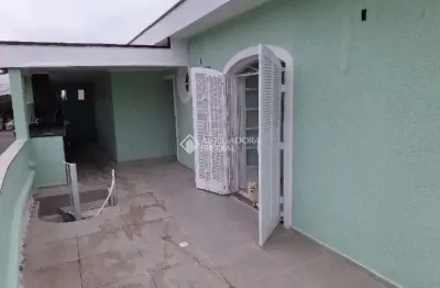Casa com 3 quartos para alugar na rua presidente marechal hermes da fonseca, 156, parque são vicente, mauá, 145 m2 por r$ 3.105