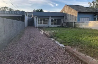 Casa com 2 quartos para alugar na rua mauá, 811, rio branco, canoas, 140 m2 por r$ 2.200
