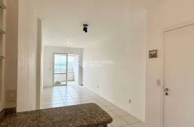 Apartamento com 2 quartos para alugar na rua professor clementino de brito, 455, capoeiras, florianópolis, 71 m2 por r$ 3.500