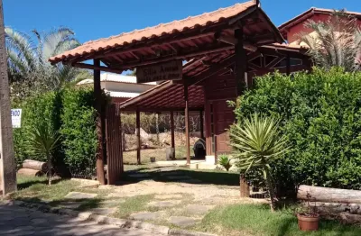 Casa em condomínio fechado, mg010, km55, sentido serra do cipo