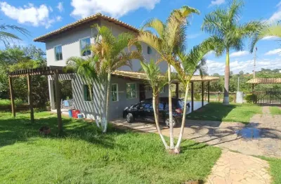 Casa de condomínio fechado, mg010, km 55,sentido serra do cipo