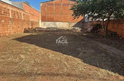 Terreno à venda na Rua Espanha, Jardim Jacy, Campo Grande