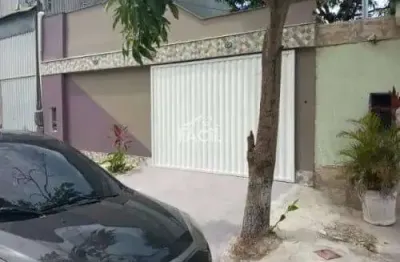 Oportunidade! casa com 2 dormitórios em jardim guaranhuns, vila velha