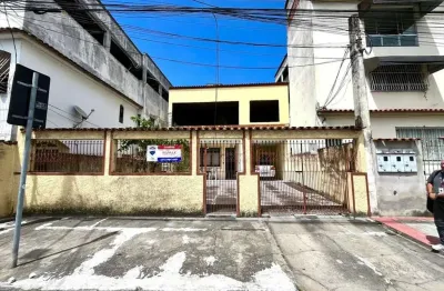 Casa com 3 quartos à venda na Rua Nelson Sampaio, Glória, Vila Velha