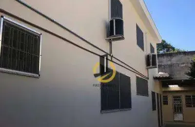 Sobrado comercial para locação ou venda - 210m² - 9 salas - 3 banheiros - 6 vagas - no ipiranga