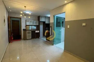 Apartamento à venda na Vila Assunção - 56m² - 2 dormitórios (1 suíte) - móveis planejados - quintal com churrasqueira elétrica - em Santo André