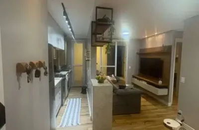 Apartamento à venda no condomínio living connect - 59,24m² - 2 dormitórios (1 suíte) - varanda - móveis planejados - 2 vagas - na vila das mercês