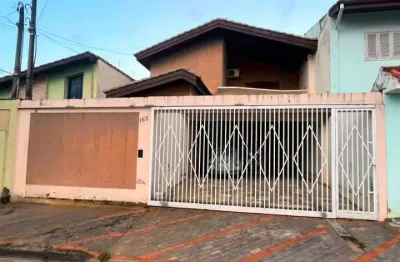 Casa com 3 quartos à venda no Jardim Astro, Sorocaba 