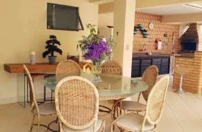 Casa com 3 quartos à venda na Vila Leão, Sorocaba 