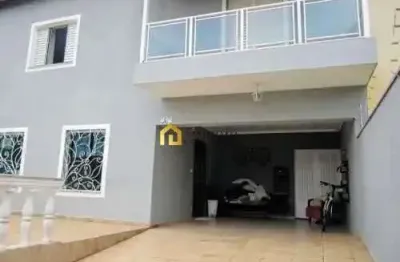 Casa assobradada com área gourmet no jardim maria do carmo sorocaba/sp