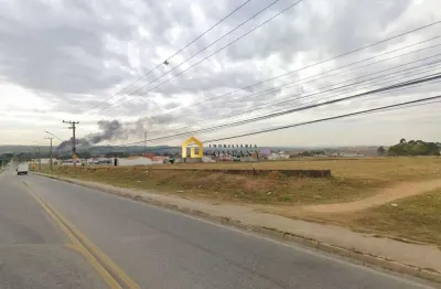 Área residencial/comercial, localizada na av. itavuvu