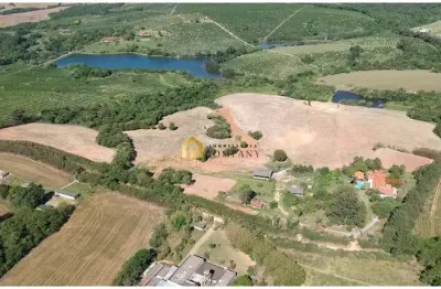 Área para condomínio com mais de 226 mil m² tendo 500 metros de frente  em ccr