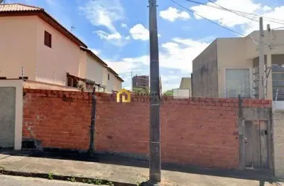 Terreno à venda no Jardim São Carlos, Sorocaba 