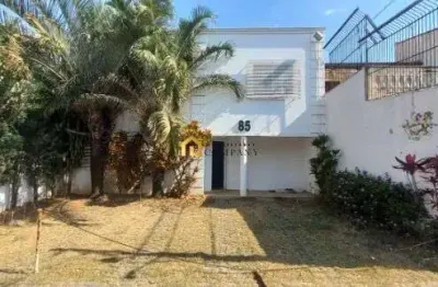 Prédio comercial com 6 salas e sete banheiros, em vila santa rita, sorocaba/sp