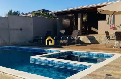 Casa térrea com piscina à venda no bairro jundiacanga - araçoiaba da serra/sp