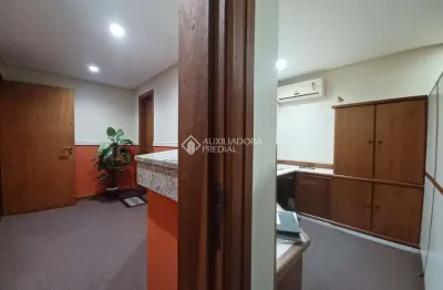 Sala comercial para alugar na rua tenente-coronel fabrício pilar, 770, mont serrat, porto alegre, 66 m2 por r$ 2.000