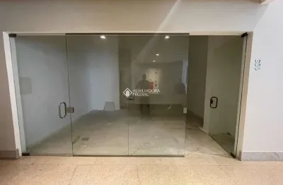 Ponto comercial para alugar na avenida independência, 1183, independência, porto alegre, 43 m2 por r$ 2.400
