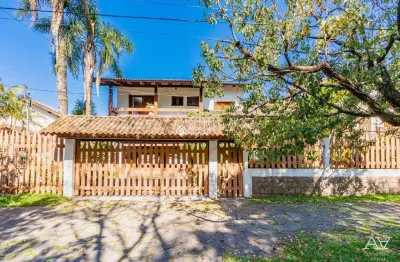 Casa com 5 quartos para alugar na rua upamaroti, 794, cristal, porto alegre, 519 m2 por r$ 14.000