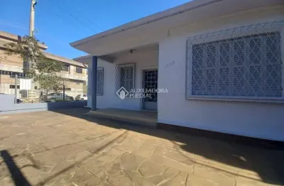 Casa em condomínio fechado para alugar na avenida paraná, 1533, são geraldo, porto alegre, 183 m2 por r$ 4.500
