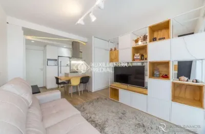 Loft com 1 quarto para alugar na Avenida Borges de Medeiros, 2277, Praia de Belas, Porto Alegre, 38 m2 por R$ 3.800