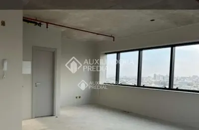 Sala comercial para alugar na Avenida Cristóvão Colombo, 1800, Floresta, Porto Alegre, 30 m2 por R$ 2.200